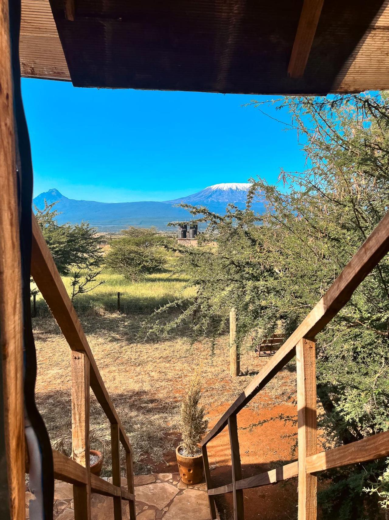 Kilimanjaro View Cabin-Amboseli Oloitokitok Phòng bức ảnh