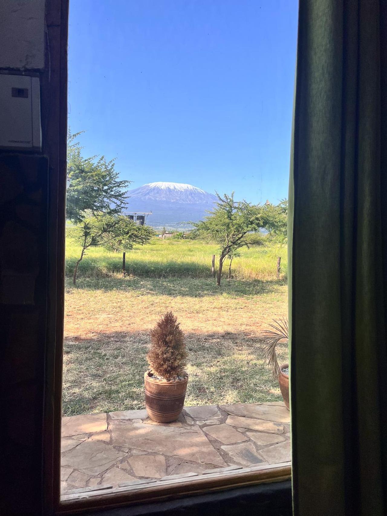 Kilimanjaro View Cabin-Amboseli Oloitokitok Phòng bức ảnh