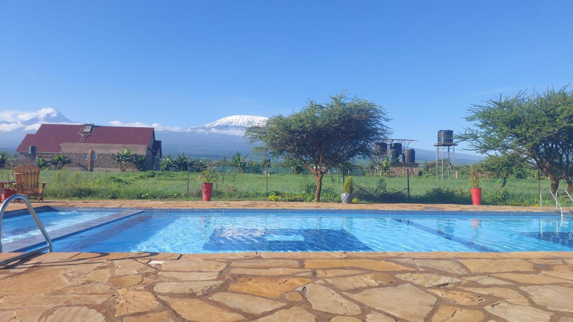 Kilimanjaro View Cabin-Amboseli Oloitokitok Ngoại thất bức ảnh